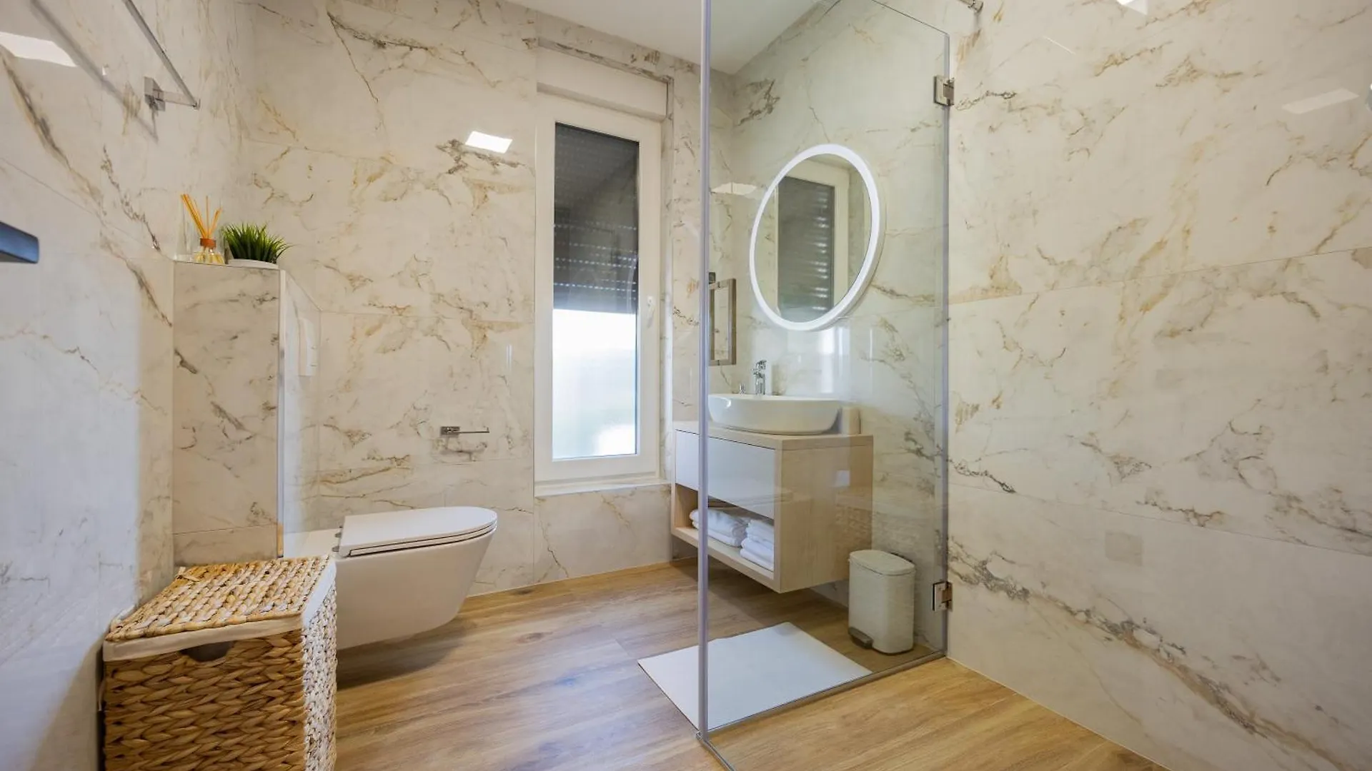 Luxury Villa With A Swimming Pool Zaton, Zadar - 23511  ザトン